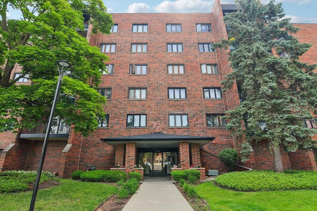 9346 Landings Ln Unit 506, Des Plaines, IL 60016 - view of property with cooling unit