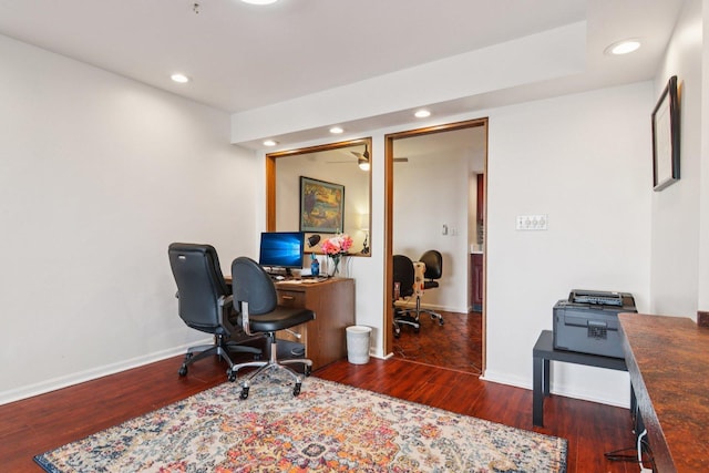 9346 Landings Ln Unit 506, Des Plaines, IL 60016 - office area with recessed lighting, wood finished floors, a ceiling fan, and baseboards
