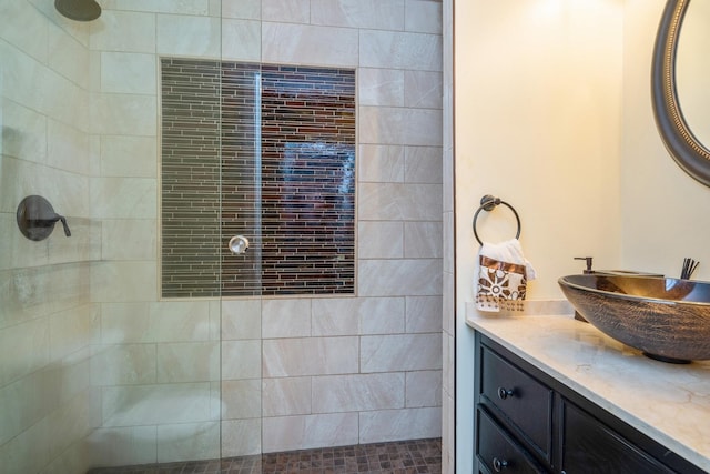 2943 N Lincoln Ave Unit 201, Chicago, IL 60657 - bathroom featuring a tile shower and vanity
