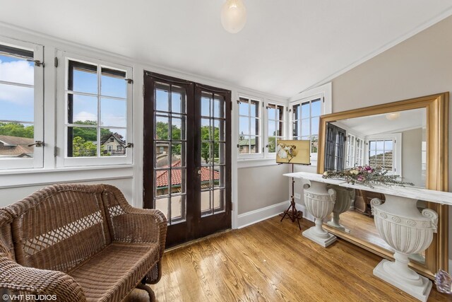 1141 N Ridgeland Ave, Oak Park, IL 60302 - sunroom / solarium with french doors and lofted ceiling