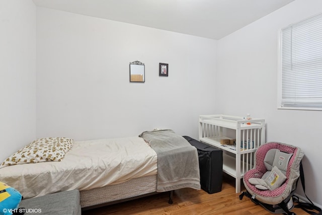 1140 W Barry Ave, Chicago, IL 60657 - bedroom featuring wood finished floors