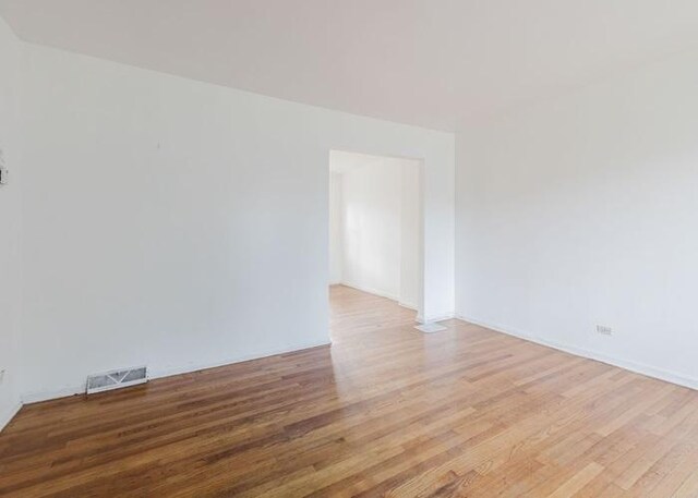 10908 S Eberhart Ave, Chicago, IL 60628 - photo 12