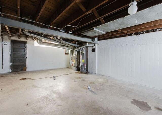 10908 S Eberhart Ave, Chicago, IL 60628 - photo 14