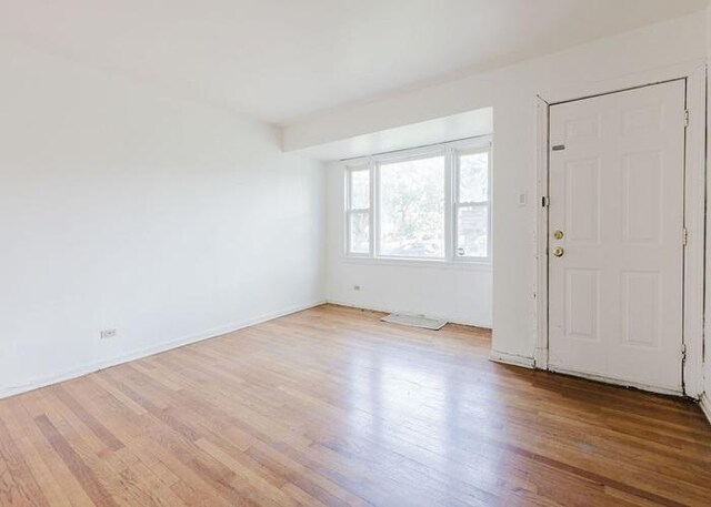 10908 S Eberhart Ave, Chicago, IL 60628 - photo 10
