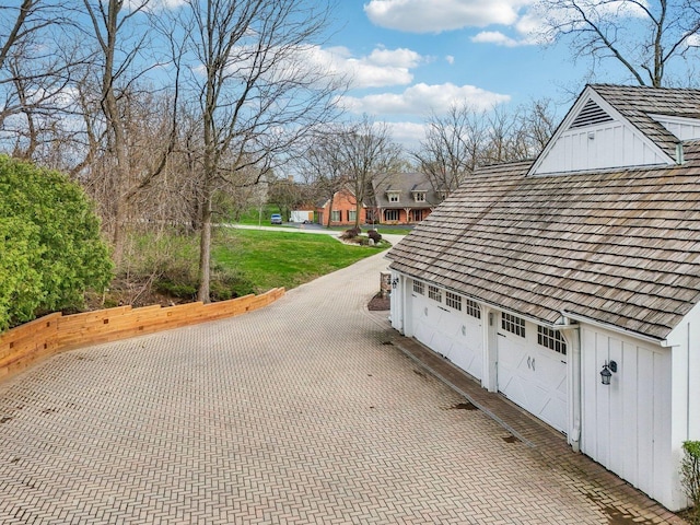 21956 N Hickory Hill Dr, Kildeer, IL 60047 - view of garage