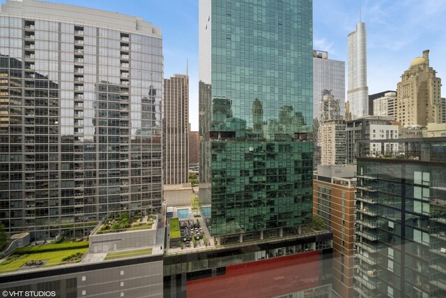 211 E Ohio St Unit 2819, Chicago, IL 60611 - skyline view