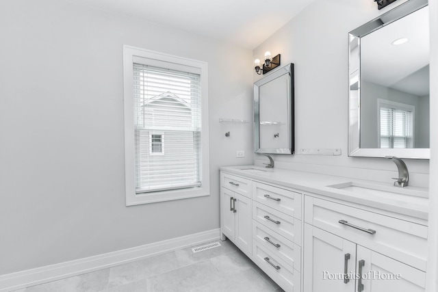 631 S Whispering Hills Dr, Naperville, IL 60540 - full bath featuring double vanity and baseboards
