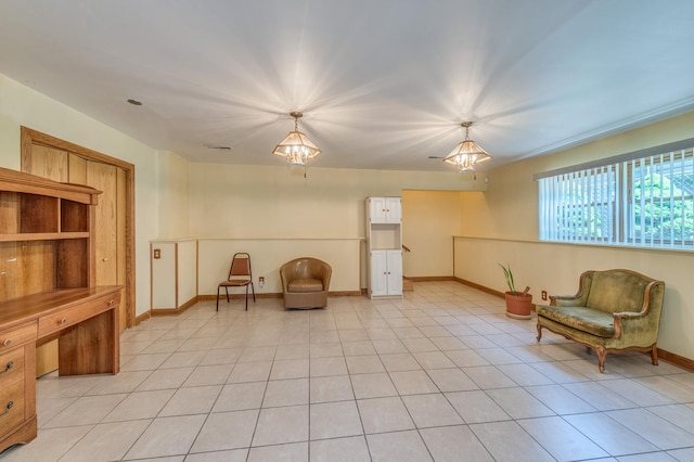 1825 W Sherry Ln, Addison, IL 60101 - living area with baseboards
