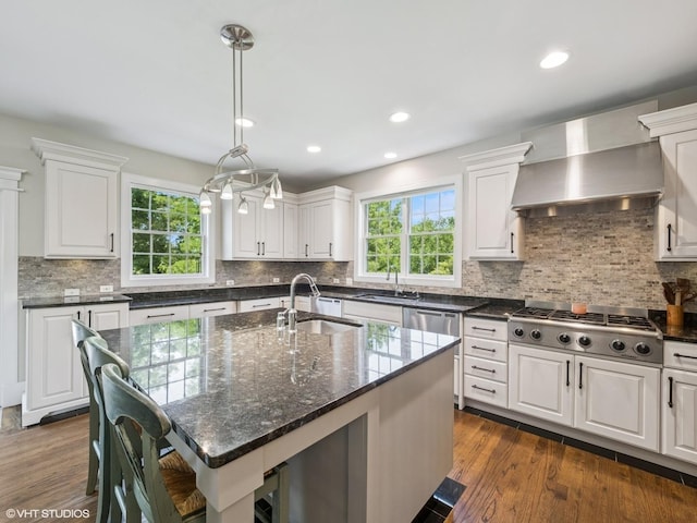 3943 Lakeview Ct, Long Grove, IL 60047 - photo 6