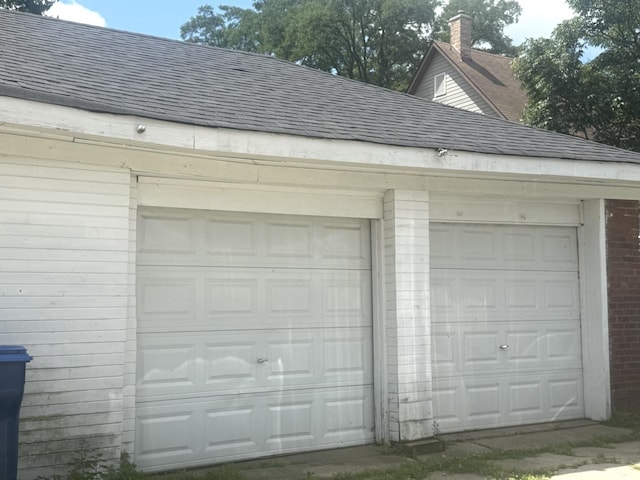 557 W Water St, Waukegan, IL 60085 - view of garage