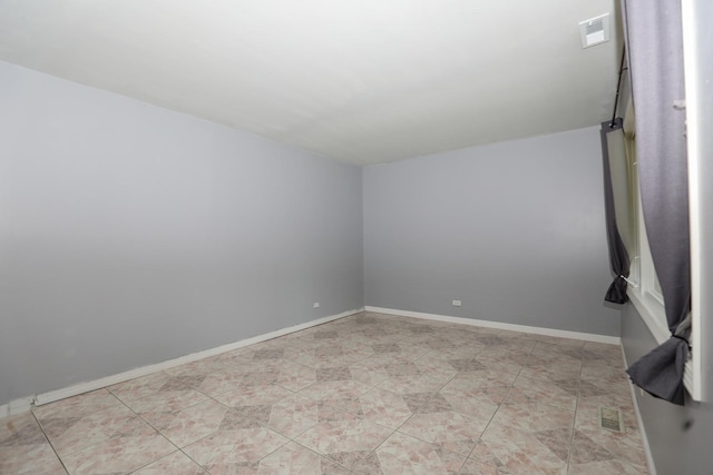 19421 W Hoag Ct, Mundelein, IL 60060 - empty room featuring baseboards