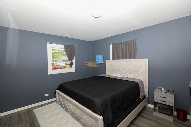 19421 W Hoag Ct, Mundelein, IL 60060 - bedroom with wood finished floors and baseboards