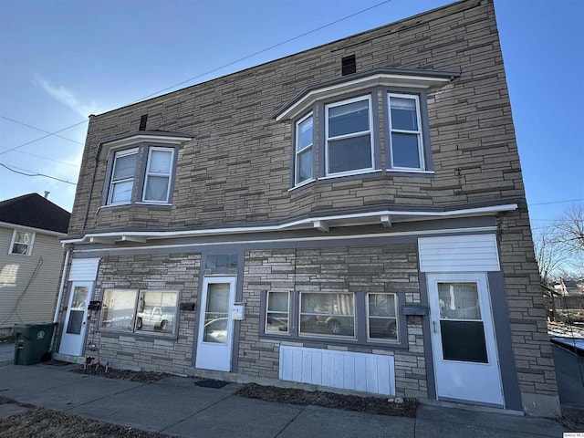 818-20 S 8th St, Quincy, IL 62301 - view of front of house featuring stone siding