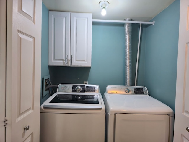 1246 Robin Dr, Carol Stream, IL 60188 - washroom with cabinet space and independent washer and dryer