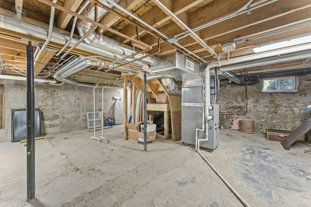 221 N 6th St, Saint Charles, IL 60174 - unfinished below grade area featuring heating unit