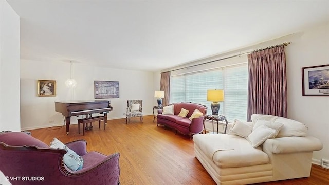 416 S Royal Ct, Palatine, IL 60067 - living room featuring wood finished floors and baseboards