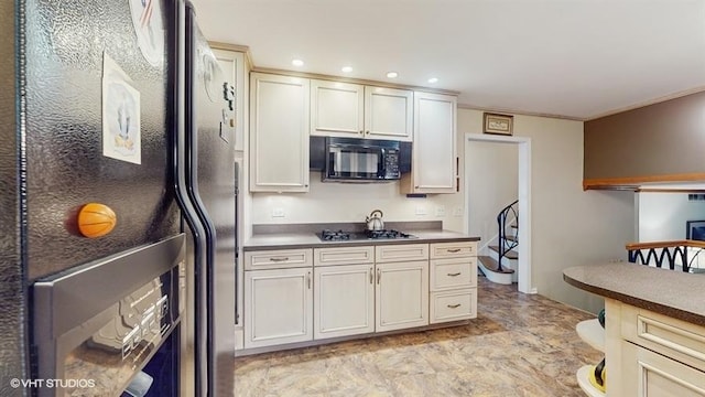 416 S Royal Ct, Palatine, IL 60067 - kitchen with black appliances and recessed lighting