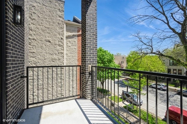 456 E Oakwood Blvd Unit 3, Chicago, IL 60653 - view of balcony