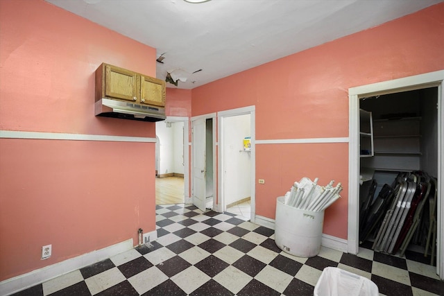 6116 S Marshfield Ave, Chicago, IL 60636 - corridor featuring light flooring and baseboards