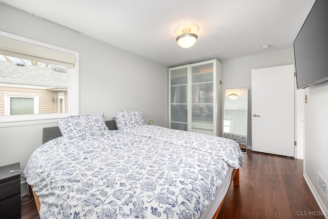 1405 Cynthia Ave, Park Ridge, IL 60068 - bedroom featuring dark wood-type flooring