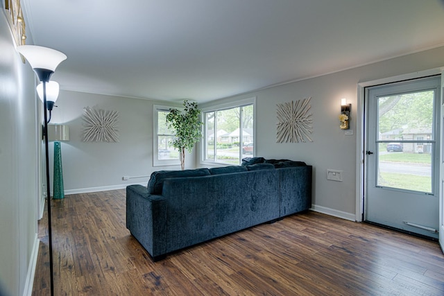 336 Manitowac St, Park Forest, IL 60466 - living area featuring dark wood-style flooring and baseboards