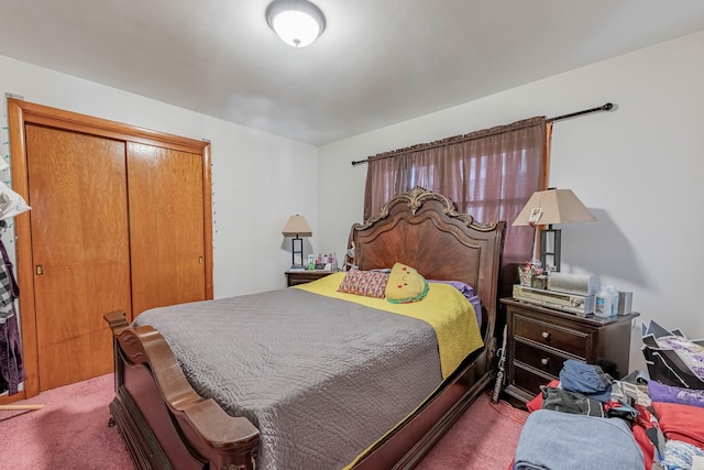 7222 S Christiana Ave, Chicago, IL 60629 - bedroom with carpet and a closet