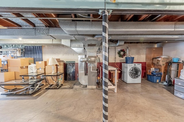 7222 S Christiana Ave, Chicago, IL 60629 - unfinished below grade area featuring washer / clothes dryer and heating unit