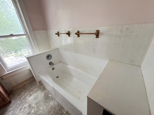 1306 E 4th St, Sterling, IL 61081 - full bath with a tub to relax in