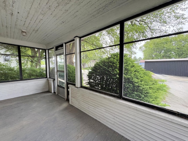 1306 E 4th St, Sterling, IL 61081 - view of unfurnished sunroom