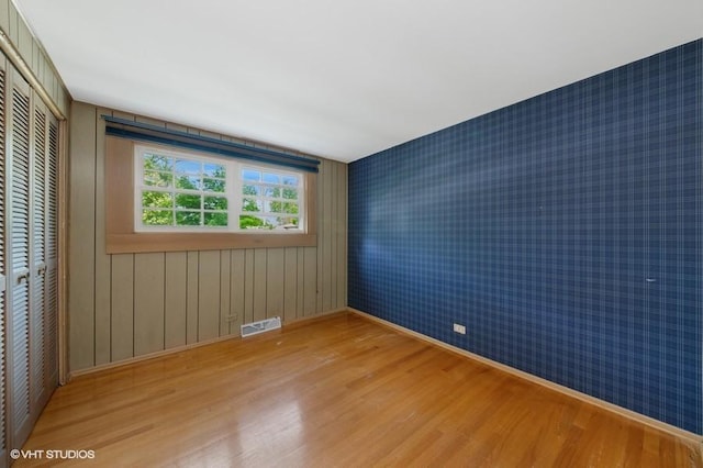 2301 N Williamsburg St, Arlington Heights, IL 60004 - photo 11