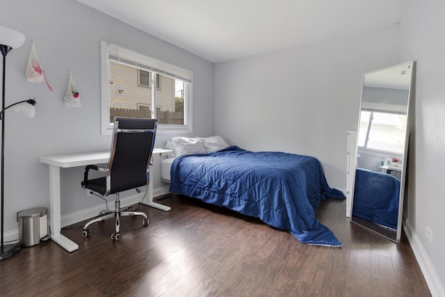 1850 Pierce Rd, Hoffman Estates, IL 60169 - bedroom with wood finished floors and baseboards