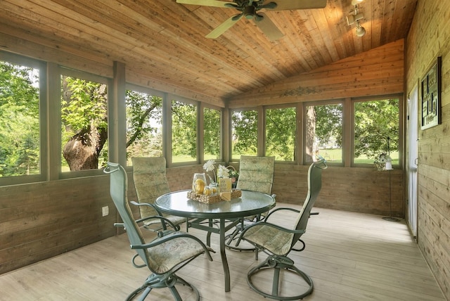 1422 Kirkwall Ct, Inverness, IL 60010 - sunroom featuring ceiling fan, lofted ceiling, and outdoor dining area
