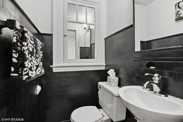 739 Jackson Ave, River Forest, IL 60305 - half bathroom with tile walls and wainscoting