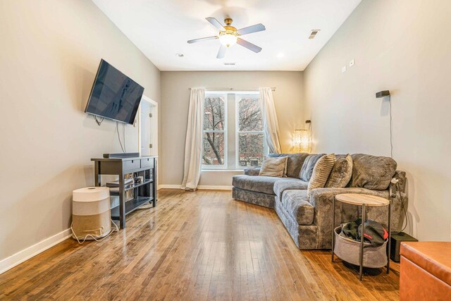 522 N Armour St, Chicago, IL 60642 - photo 16
