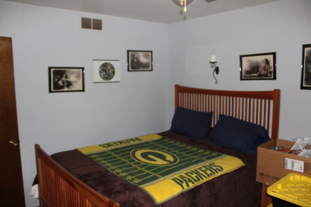 907 N Eddy St, Sandwich, IL 60548 - view of bedroom