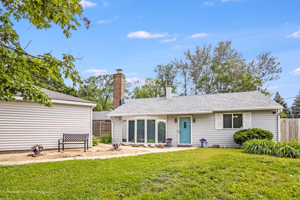 1N559 Newton Ave, Glen Ellyn, IL 60137 - photo 1