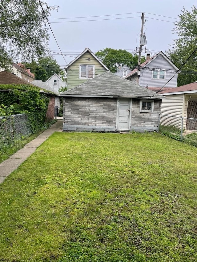 8626 S Burnham Ave, Chicago, IL 60617 - view of rear view of property