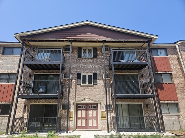 5349 N Delphia Ave Unit 150, Chicago, IL 60656 - view of building exterior