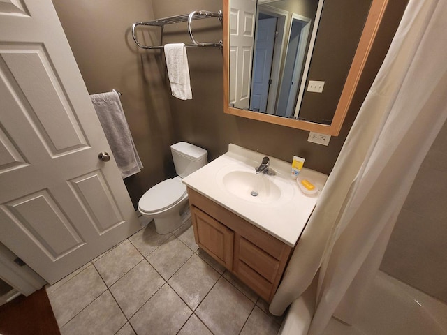 3041 W Pope John Paul Ii Dr, Chicago, IL 60638 - bathroom featuring toilet, vanity, tile patterned floors, and a shower with curtain