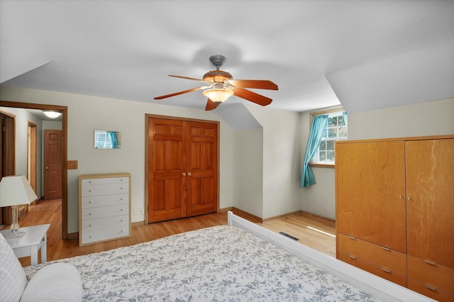 603 Shabbona Trl, Batavia, IL 60510 - bedroom featuring wood finished floors, ceiling fan, and a closet