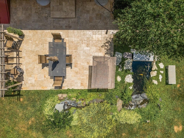 603 Shabbona Trl, Batavia, IL 60510 - aerial view of property and surrounding area
