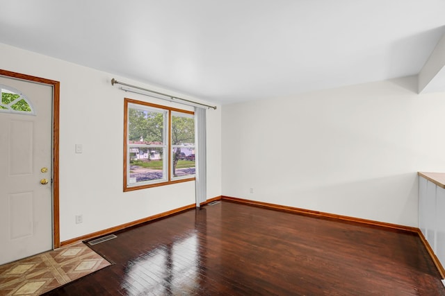 22227 Clyde Ave, Sauk Village, IL 60411 - foyer entrance featuring wood finished floors and baseboards