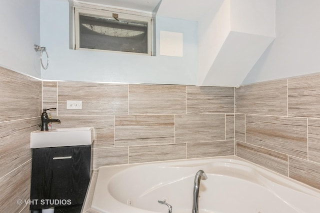 945 S Wolf Rd, Des Plaines, IL 60016 - full bathroom with a whirlpool tub and vanity