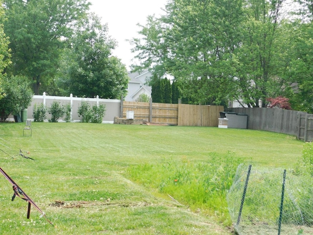 1064 N 129th Infantry Dr, Joliet, IL 60435 - view of yard
