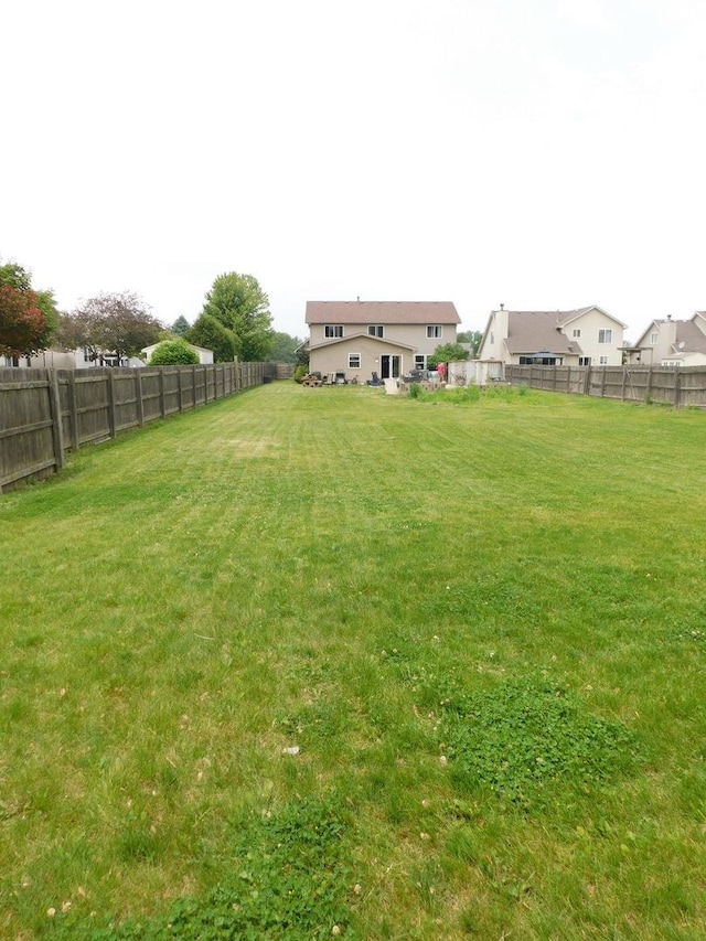 1064 N 129th Infantry Dr, Joliet, IL 60435 - view of yard