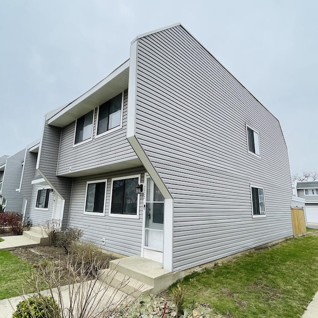 5133 Carol Ln, Gurnee, IL 60031 - photo 1