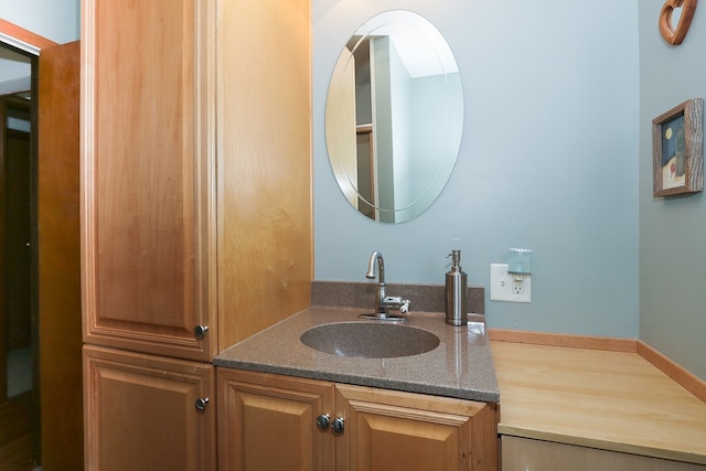 274 Crystal Ave, South Elgin, IL 60177 - bathroom featuring vanity