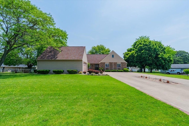 419 Circle Dr, Odell, IL 60460 - view of front of property with a front lawn