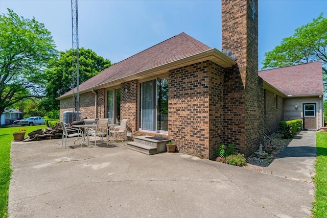 419 Circle Dr, Odell, IL 60460 - view of patio / terrace