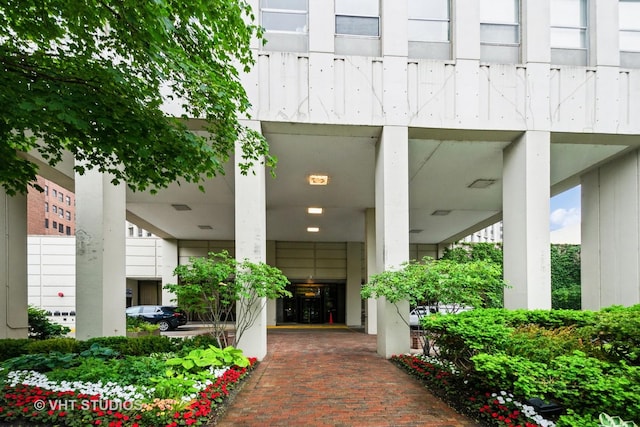 2626 N Lakeview Ave Unit 801, Chicago, IL 60614 - view of exterior entry